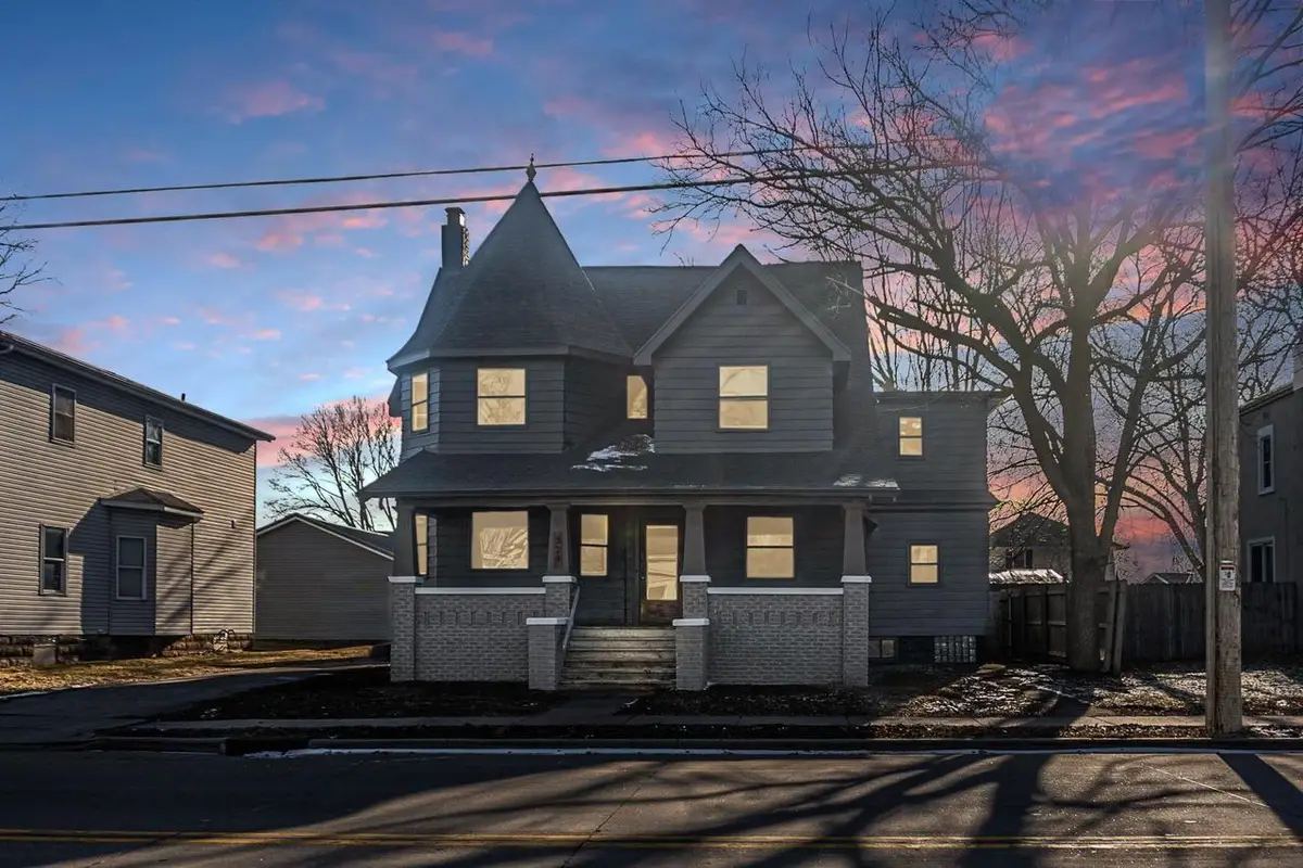 329 TAYLOR STREET, Kaukauna, WI 54913 - #1