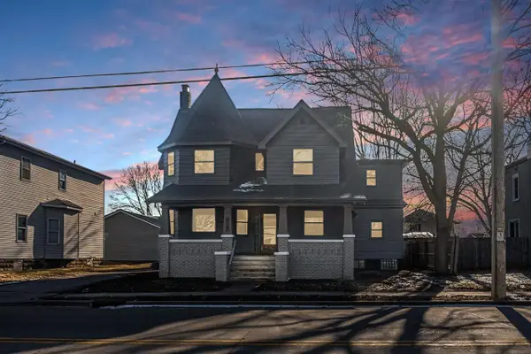 329 TAYLOR STREET, Kaukauna, WI 54913