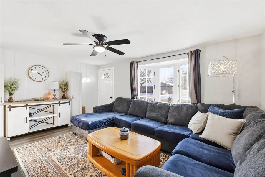 950 CLOVER STREET, Menasha, WI 54952 - #3