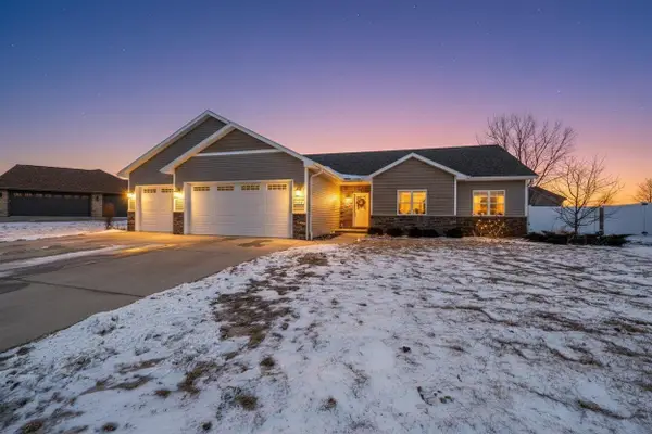2125 FOX POINT CIRCLE, De Pere, WI 54115