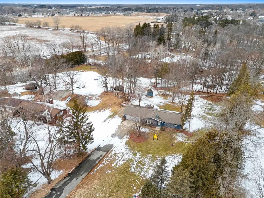 4074 LINDEN LANE, Green Bay, WI 54313 - #2