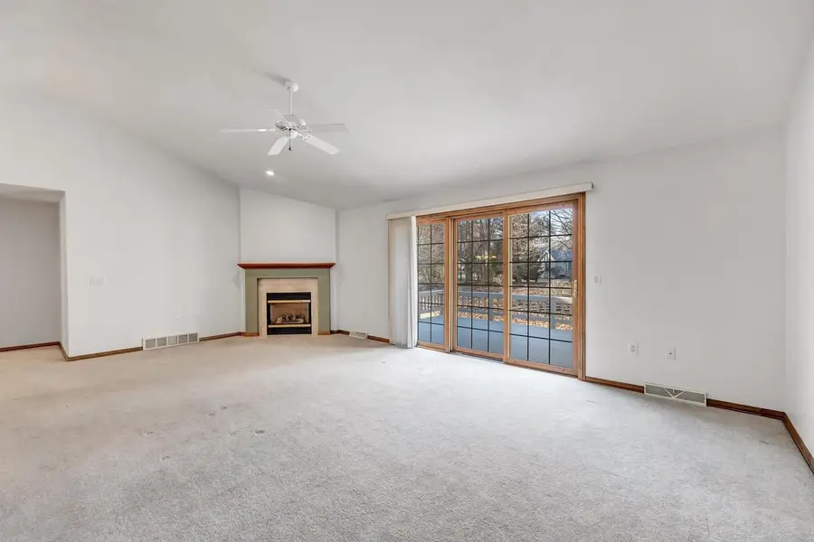 423 WOODFIELD DRIVE, Green Bay, WI 54313 - #2