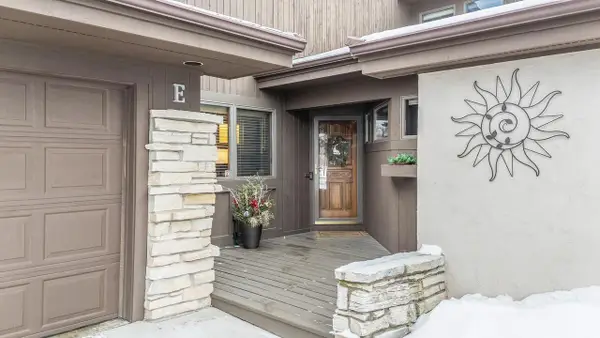 2661 NORTHERN ROAD, Appleton, WI 54914