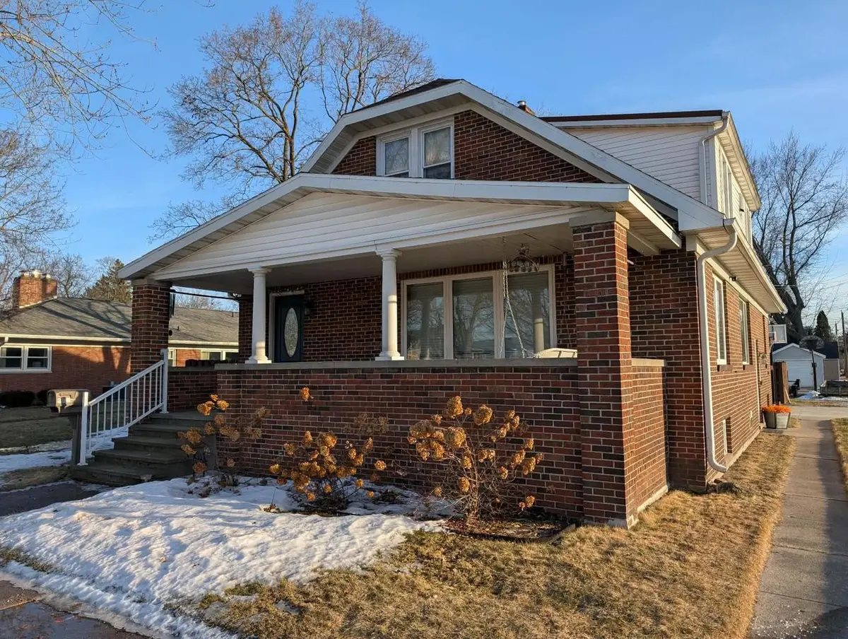 331 THOMPSON STREET, Peshtigo, WI 54157 - #1