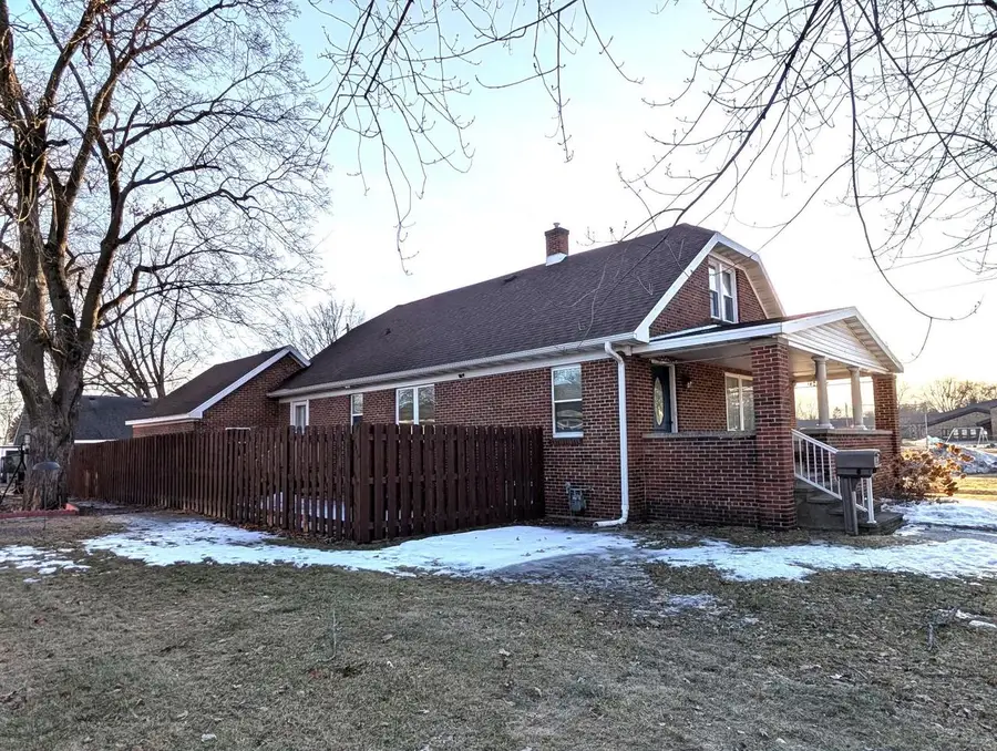 331 THOMPSON STREET, Peshtigo, WI 54157 - #2