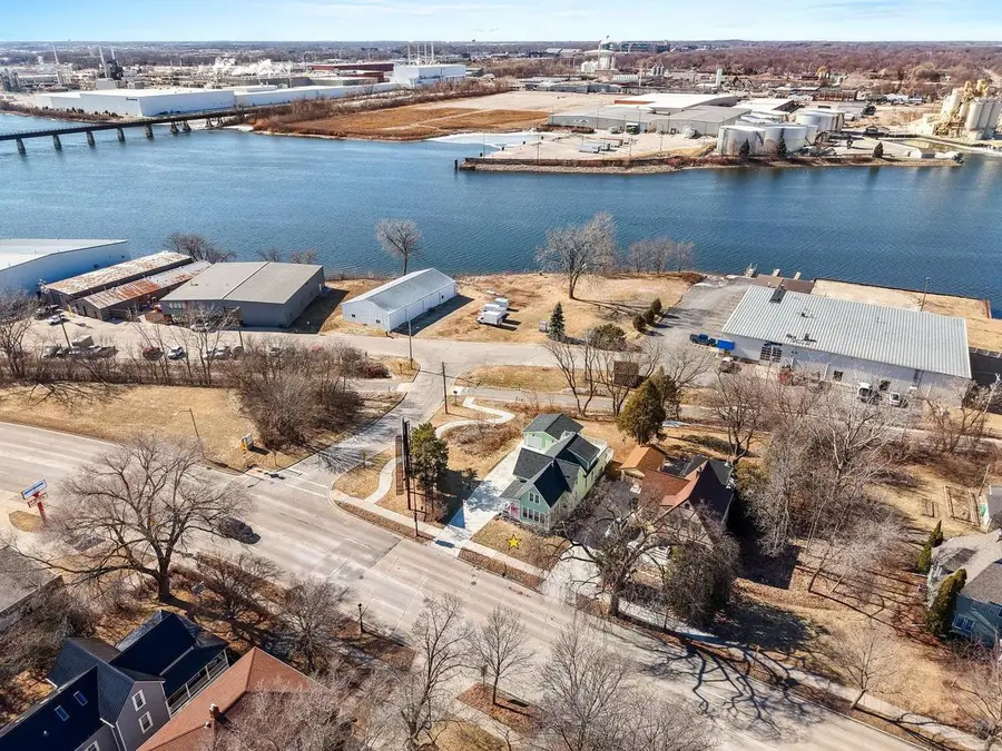 1222 S MONROE AVENUE, Green Bay, WI 54301 - #3
