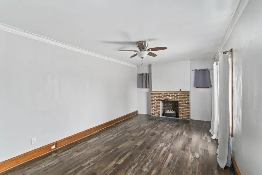 914 W BREWSTER STREET, Appleton, WI 54914 - #2