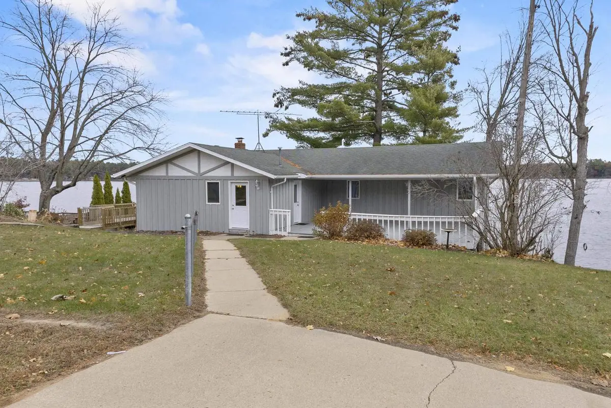 N2646 RUSTIC CIRCLE, Clintonville, WI 54929 - #1