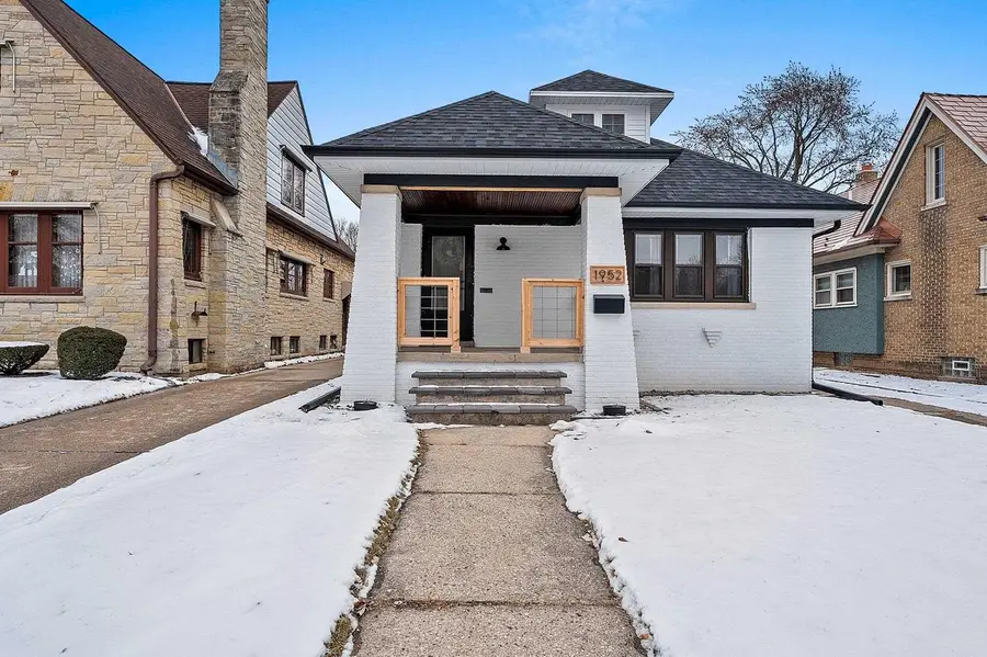 1952 N 86TH STREET, Wauwatosa, WI 53226 - #2