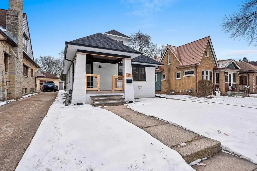 1952 N 86TH STREET, Wauwatosa, WI 53226 - #3