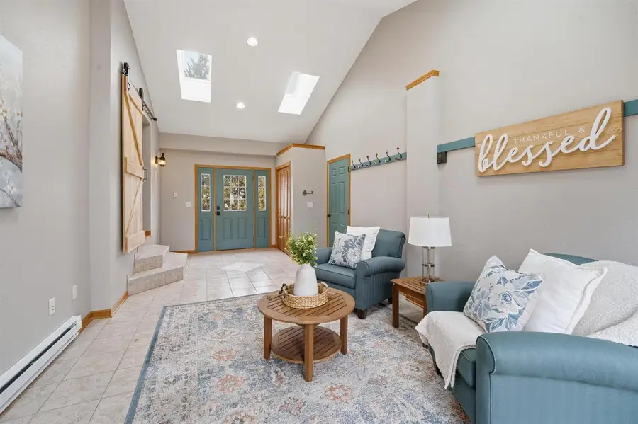 530 CLAIRVILLE ROAD, Oshkosh, WI 54904 - #3