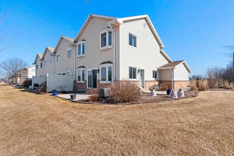 2198 S BROADWAY STREET, De Pere, WI 54115 - #3