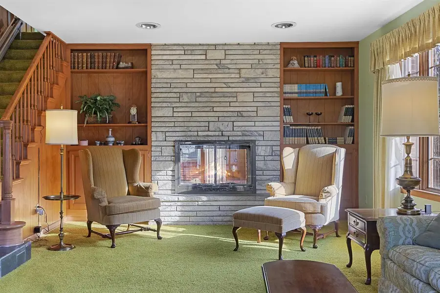 907 ERNST DRIVE, Green Bay, WI 54304 - #3