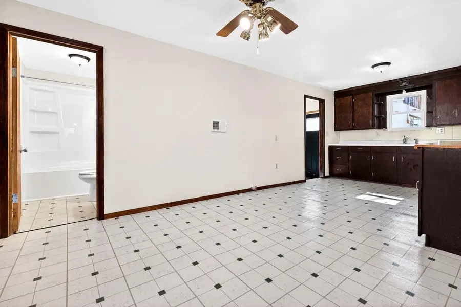 314 EAGLE STREET, Seymour, WI 54165 - #2