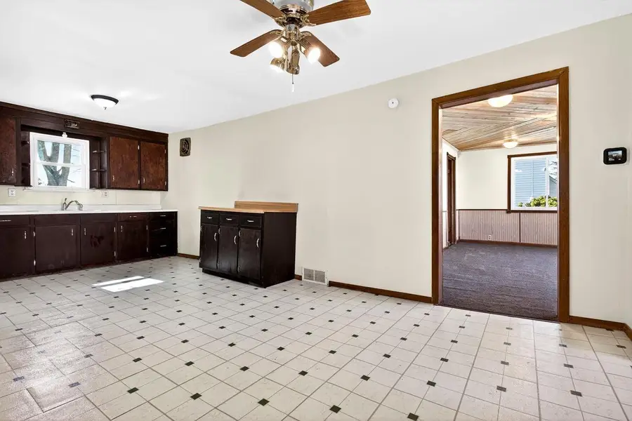 314 EAGLE STREET, Seymour, WI 54165 - #3