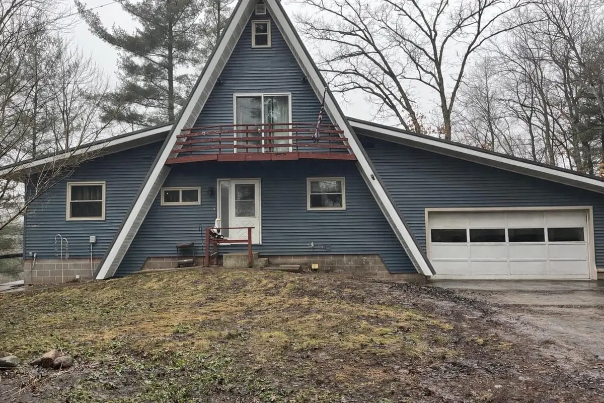 N4221 OAKLAND DRIVE, Waupaca, WI 54981 - #1