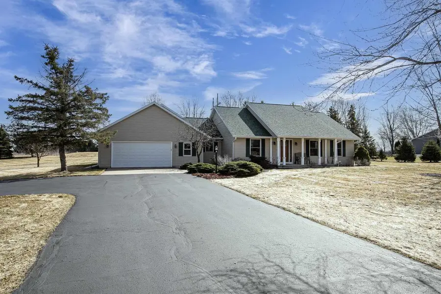 N1768 TERRACE DRIVE, Greenville, WI 54942 - #2