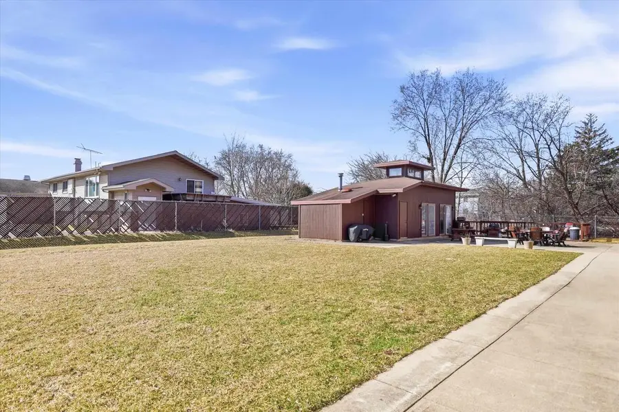 1161 GILLINGHAM ROAD  #B3, Neenah, WI 54952 - #3