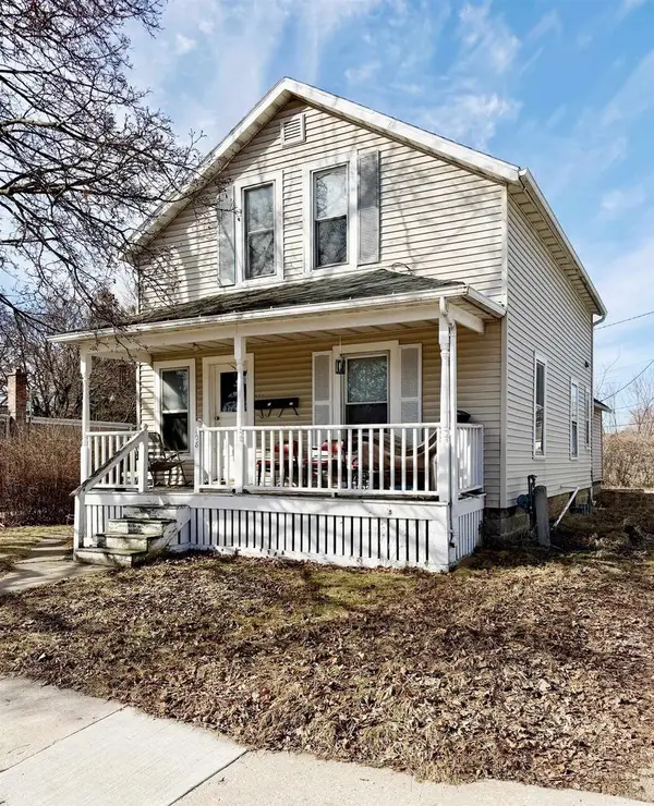 108 N HICKORY STREET, Fond Du Lac, WI 54935