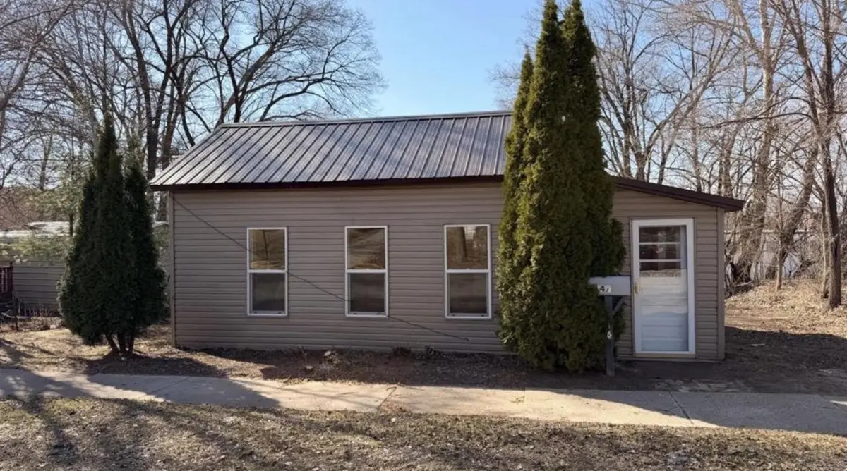 147 S PEARL STREET, Berlin, WI 54923 - #1