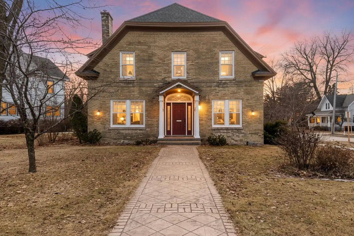 2157 RIVERSIDE AVENUE, Marinette, WI 54143 - #1