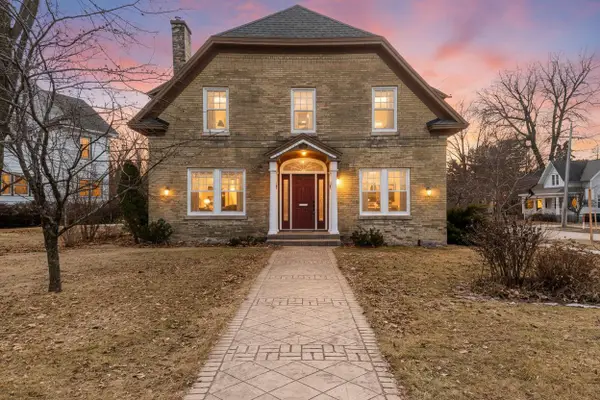 2157 RIVERSIDE AVENUE, Marinette, WI 54143