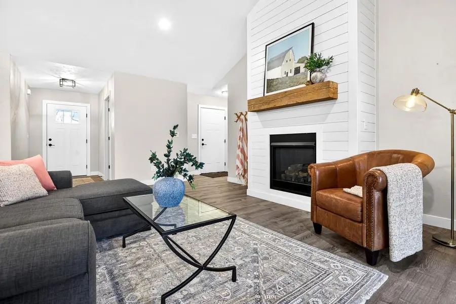 31 ASH GROVE PLACE, Kaukauna, WI 54130 - #3