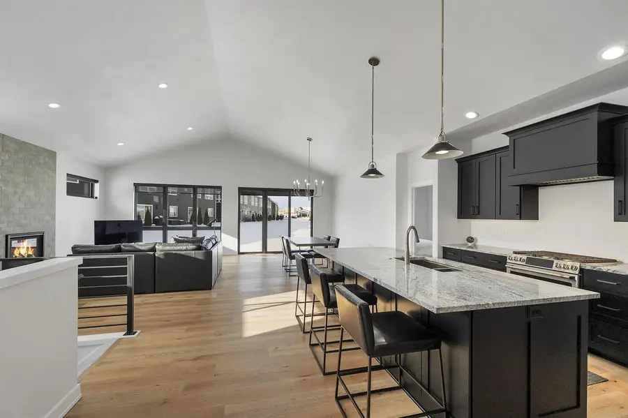 396 ALDON CIRCLE, Green Bay, WI 54304 - #3