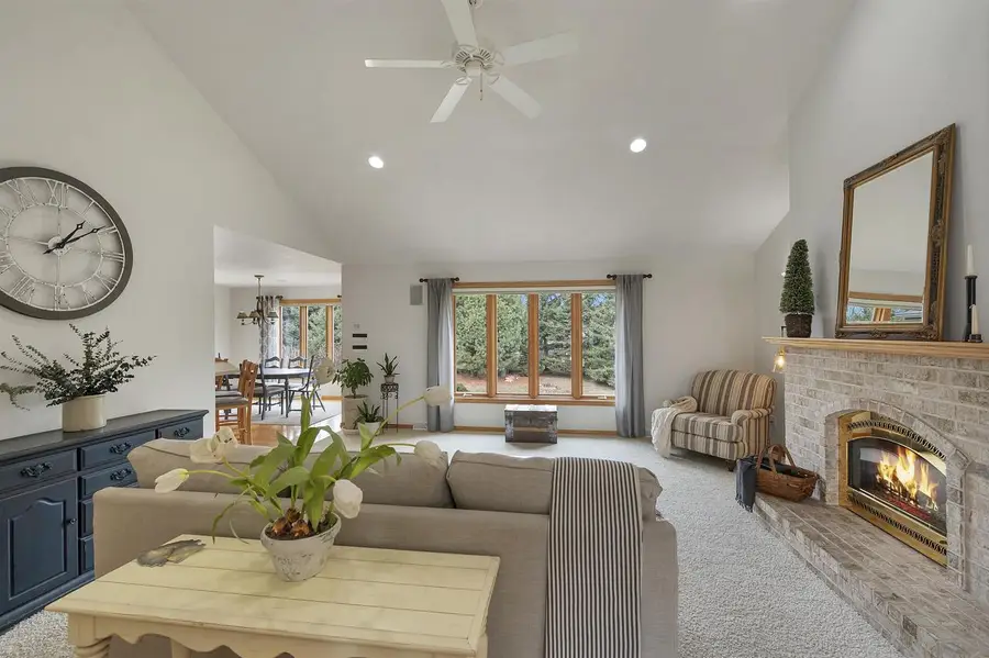 3670 COPPER OAK CIRCLE, Green Bay, WI 54313 - #2