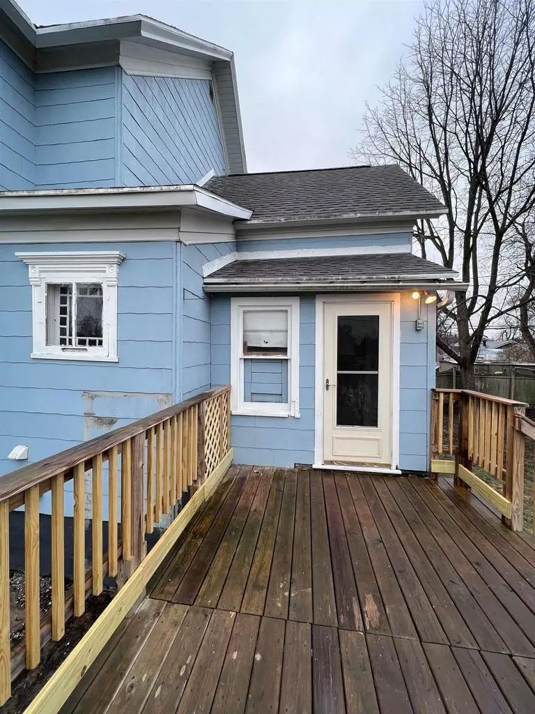 1009 PIERCE AVENUE, Marinette, WI 54143 - #2