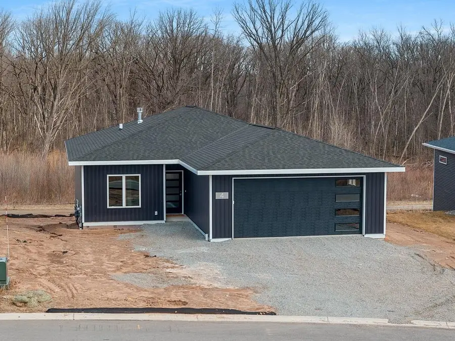 4001 ANTWERP AVENUE, Howard, WI 54313 - #2