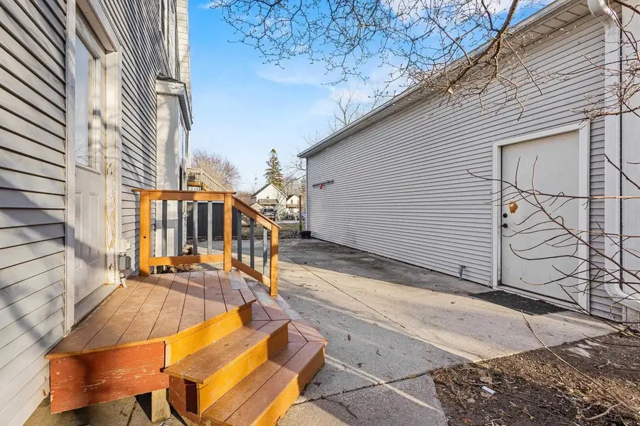 303 E MCKINLEY STREET, Appleton, WI 54915 - #2