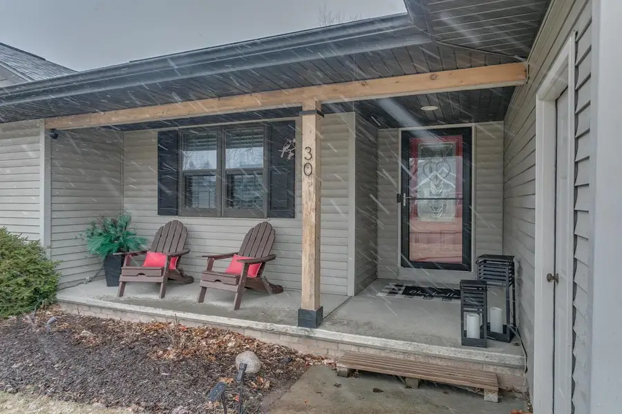 30 WEATHERSTONE DRIVE, Appleton, WI 54914 - #2