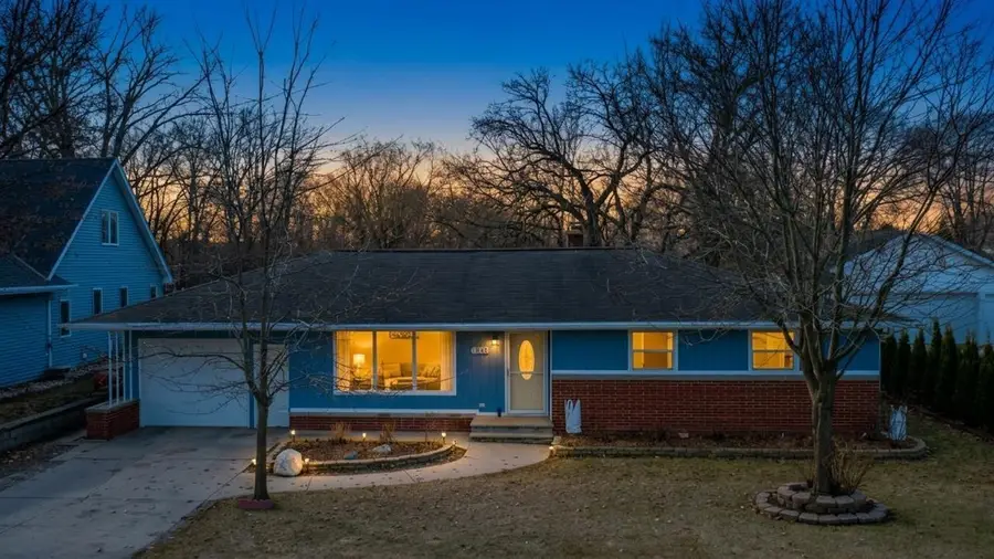 1840 BASTEN STREET, Green Bay, WI 54302 - #2