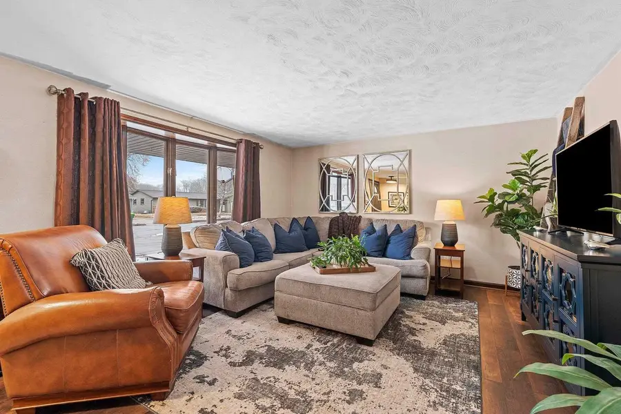 2578 VICKI LANE, Green Bay, WI 54311 - #2