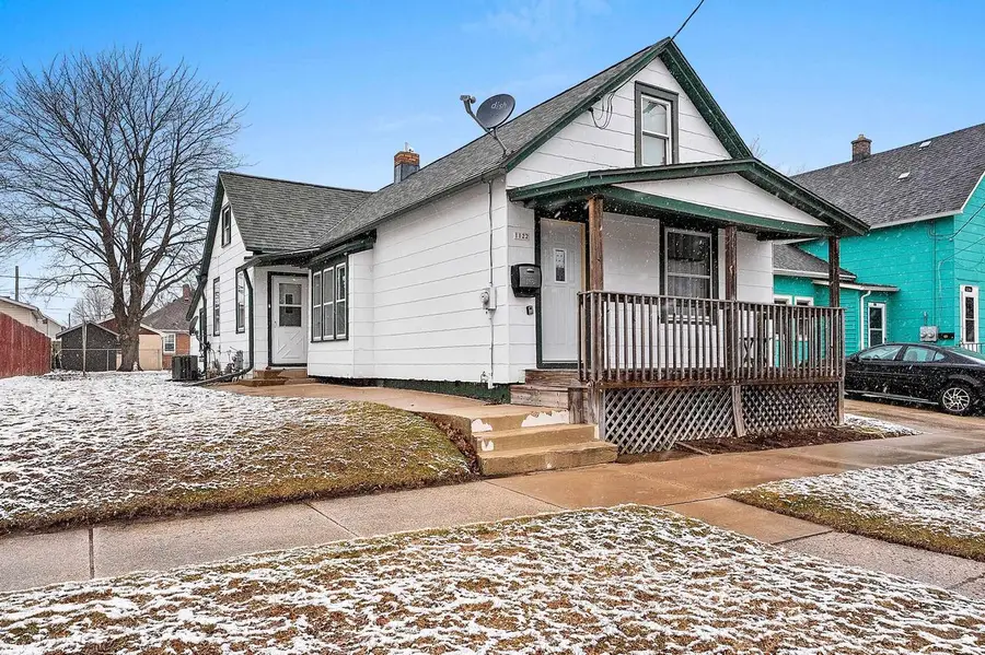 1122 S 22ND STREET, Manitowoc, WI 54220 - #3