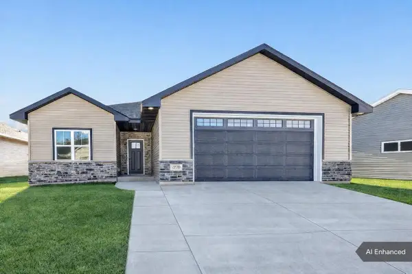 1270 AUTUMN FIELD LANE, De Pere, WI 54115