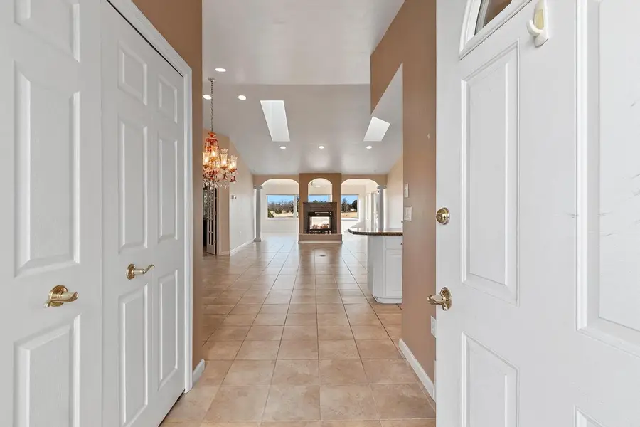 1617 TWIN LAKES CIRCLE, Green Bay, WI 54311 - #3