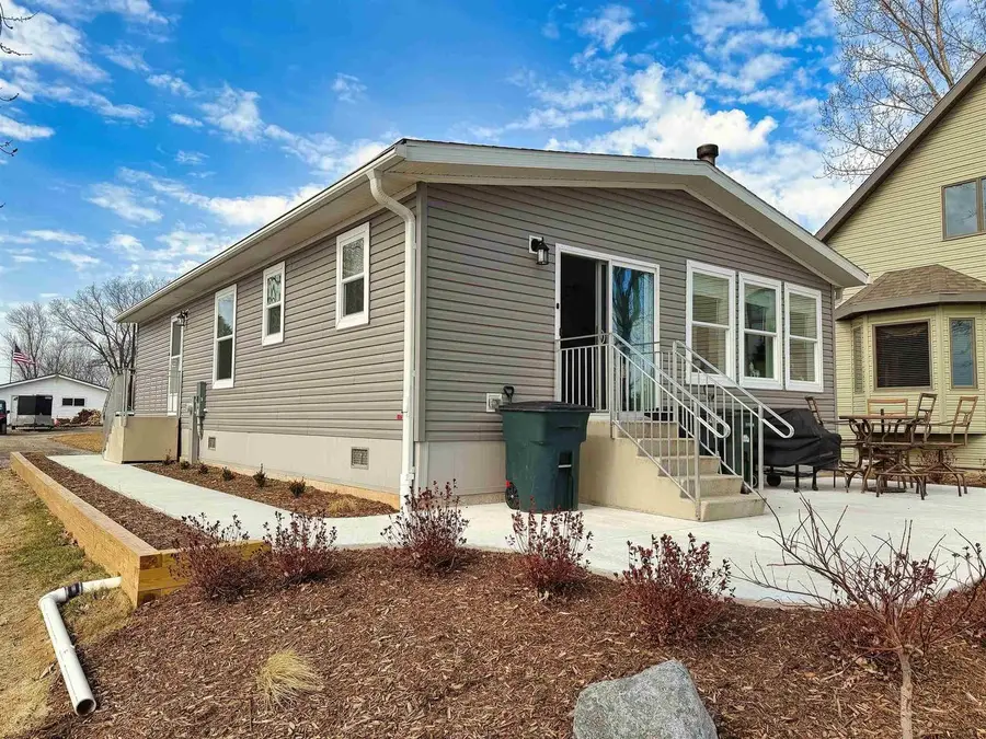 7852 S US HIGHWAY 45, Oshkosh, WI 54902 - #2