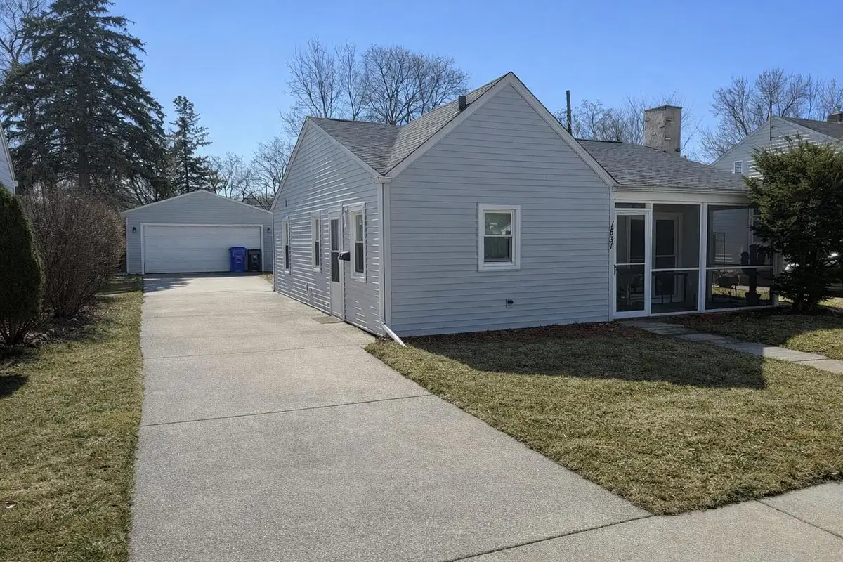 1631 W SPRING STREET, Appleton, WI 54914 - #1