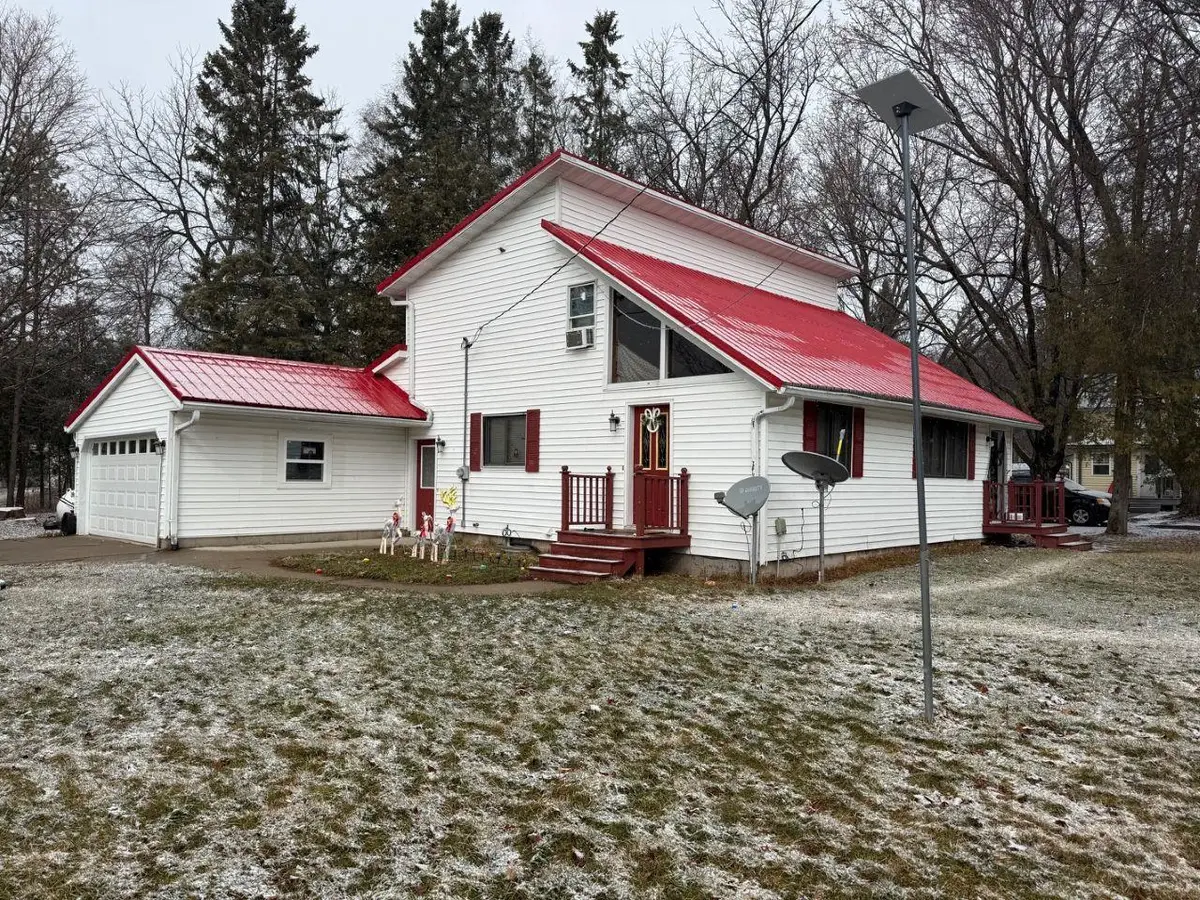N4909 STATE STREET, Leopolis, WI 54948 - #1