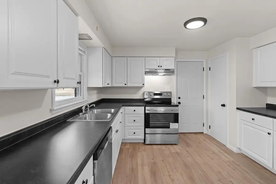 1202 2ND STREET, Kewaunee, WI 54216 - #3