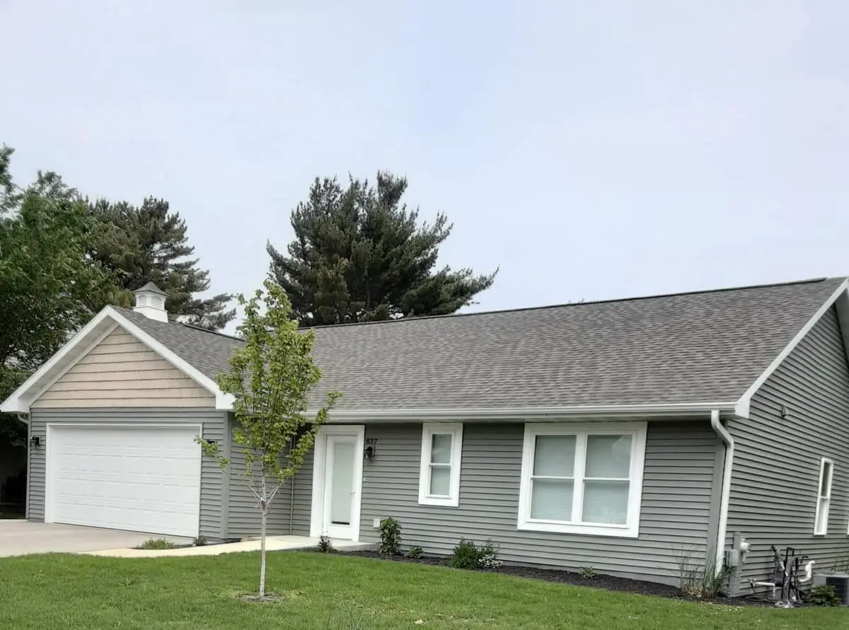 837 SUNRIDGE DRIVE, Waupaca, WI 54981 - #1