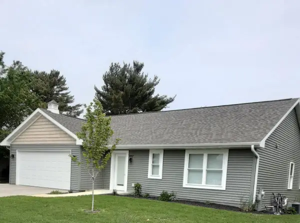 837 SUNRIDGE DRIVE, Waupaca, WI 54981