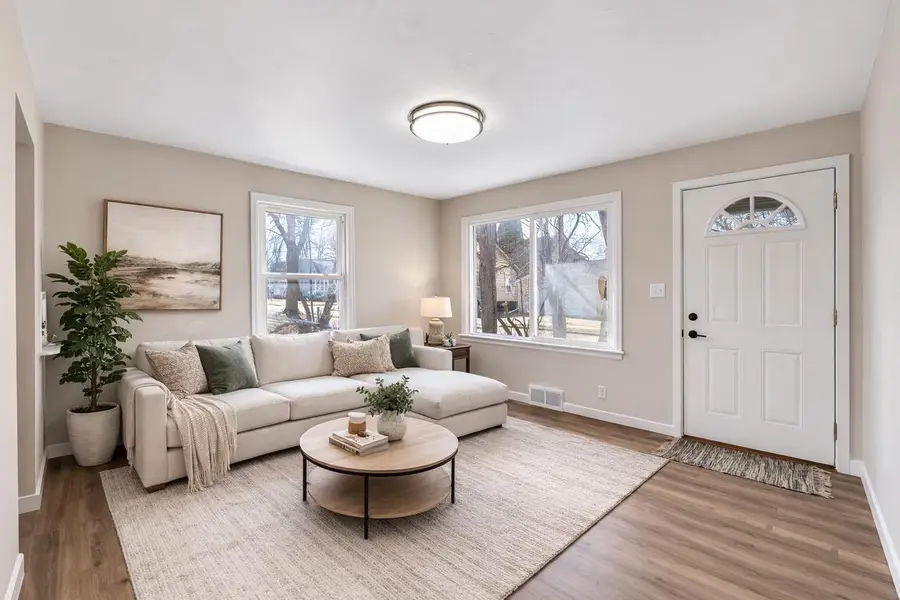 405 2ND STREET, Neenah, WI 54956 - #3