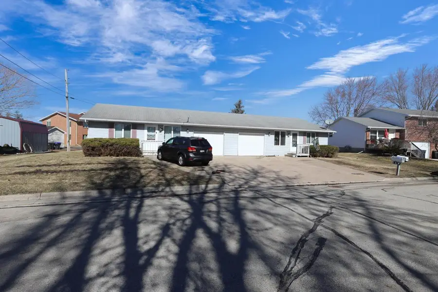 601 E FOREST STREET, Black Creek, WI 54106 - #3