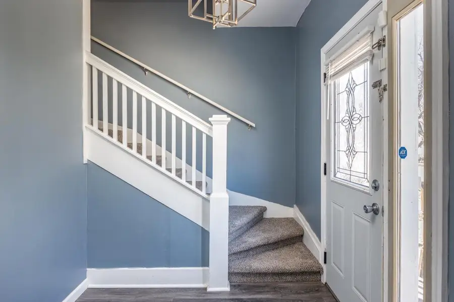 901 S GREENWOOD AVENUE, Green Bay, WI 54304 - #3