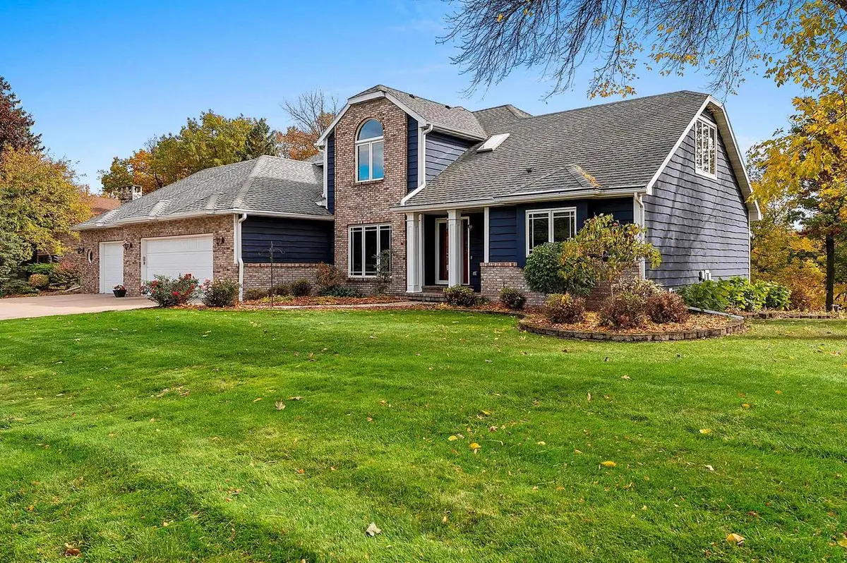 63 FOX POINT DRIVE, Appleton, WI 54911 - #1