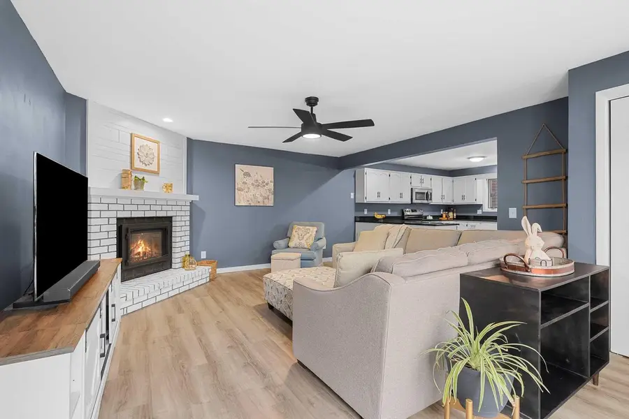 921 E WINDFIELD PLACE, Appleton, WI 54911 - #3