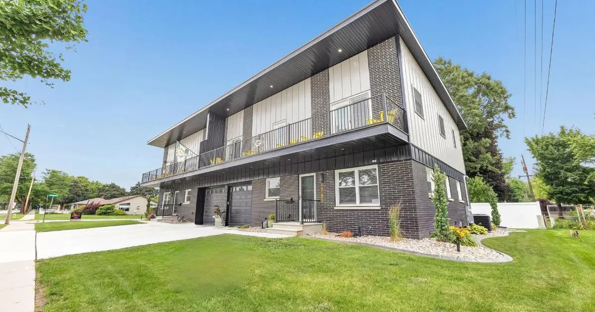 1751 S ONEIDA STREET, Green Bay, WI 54304 - #1